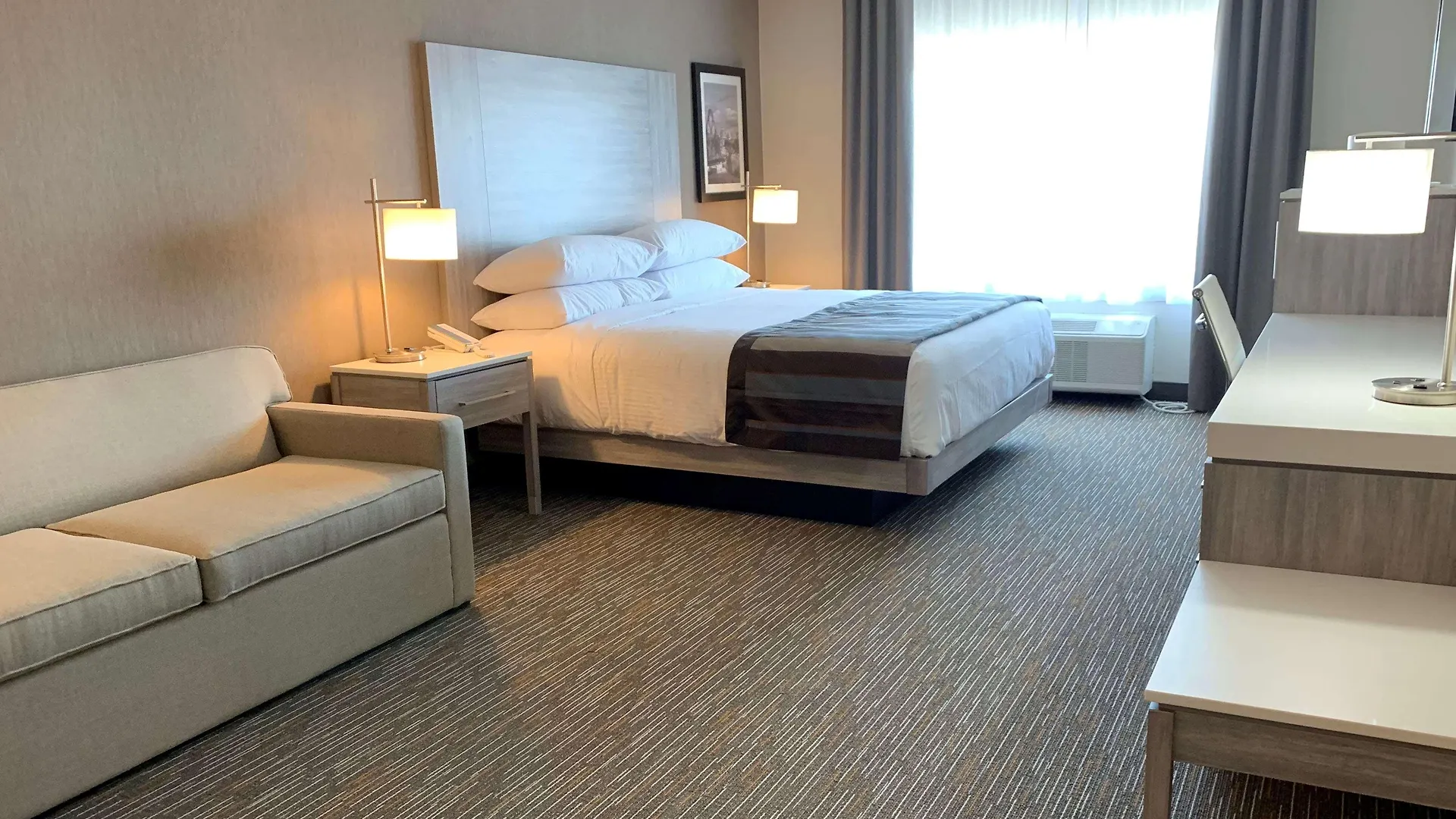 *** Hotel Wingate By Wyndham Kanata West Ottawa Canada